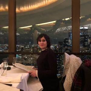 Meet your Posher, Nour